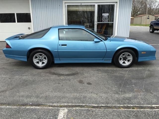 1988 Chevrolet Camaro RS - photo 7