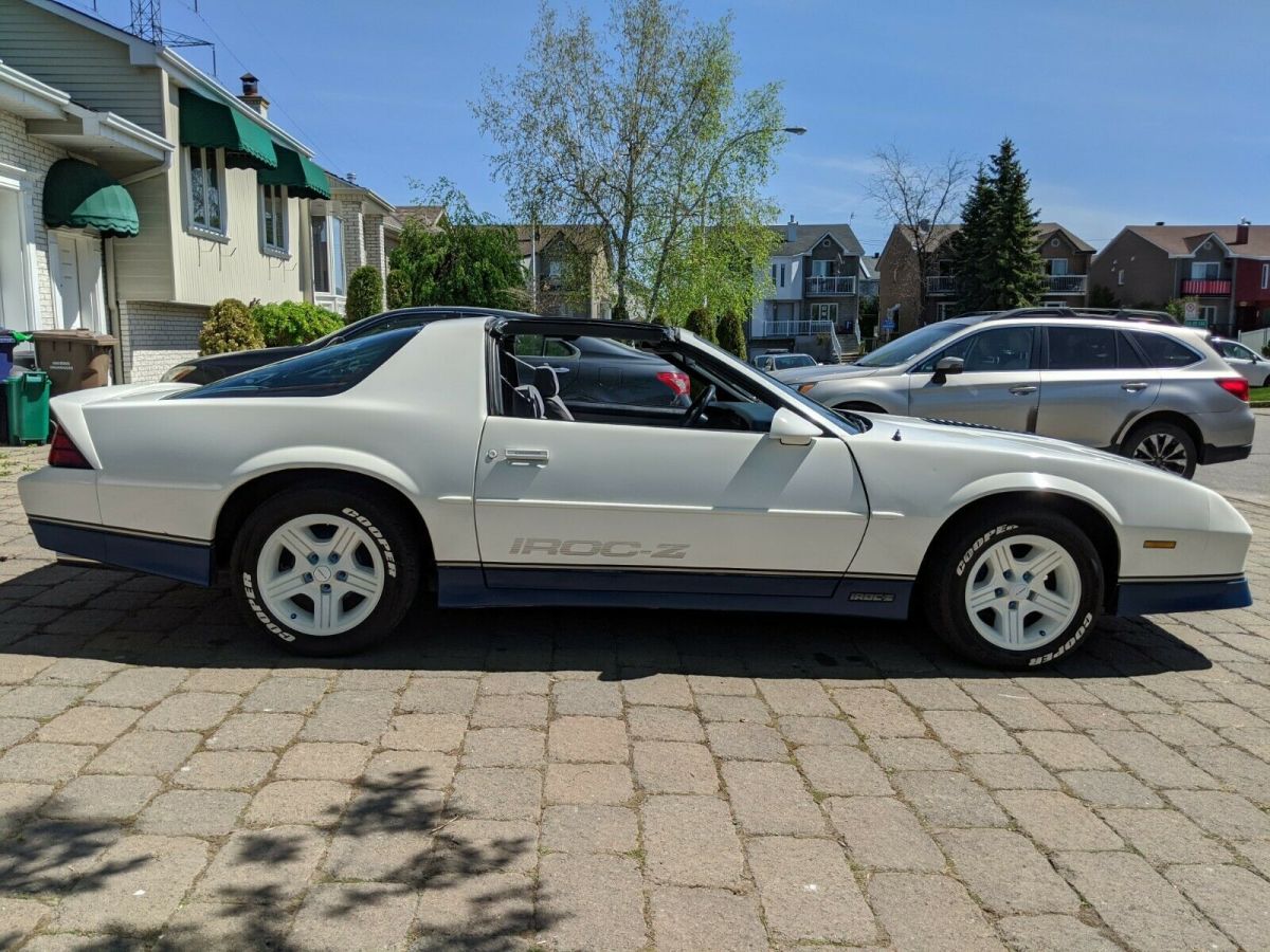 1988 Chevrolet Camaro IROC-Z Z28 - photo 10