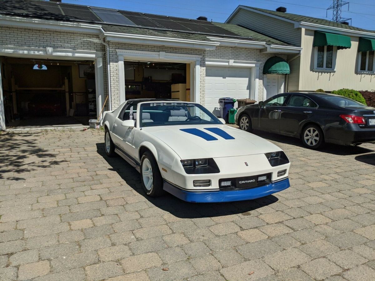 1988 Chevrolet Camaro IROC-Z Z28 - photo 4