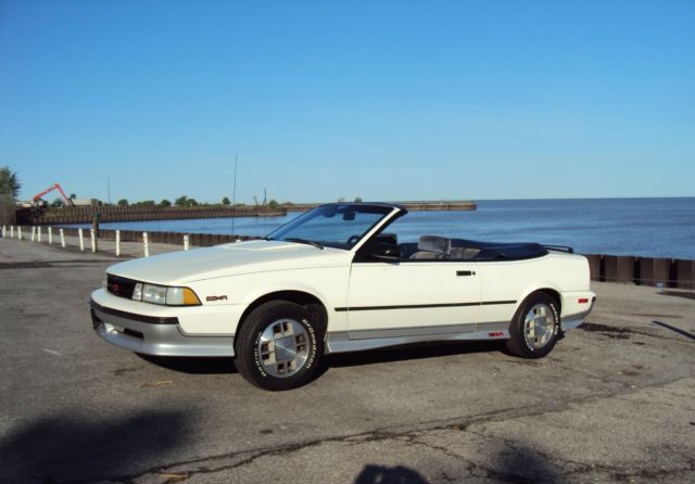 1988 Chevrolet Cavalier - photo 2