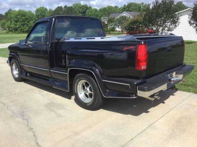 1988 Chevrolet C/K Pickup 1500 C1500 Silverado 2dr Standard Cab SB - photo 5