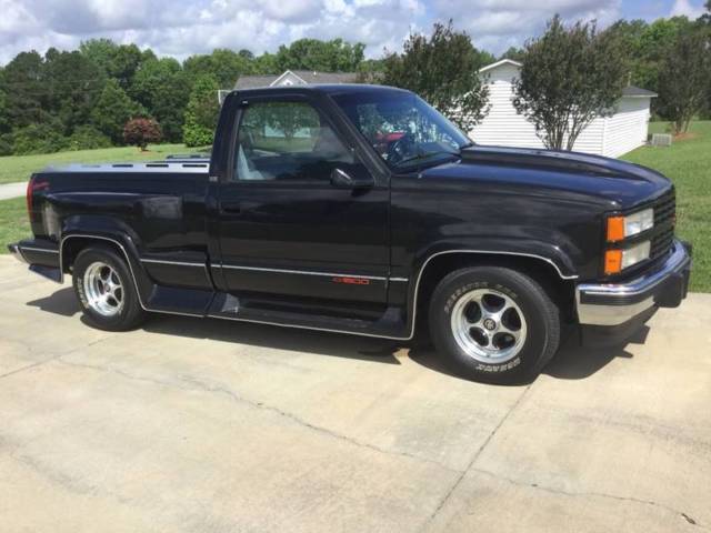 1988 Chevrolet C/K Pickup 1500 C1500 Silverado 2dr Standard Cab SB - photo 9