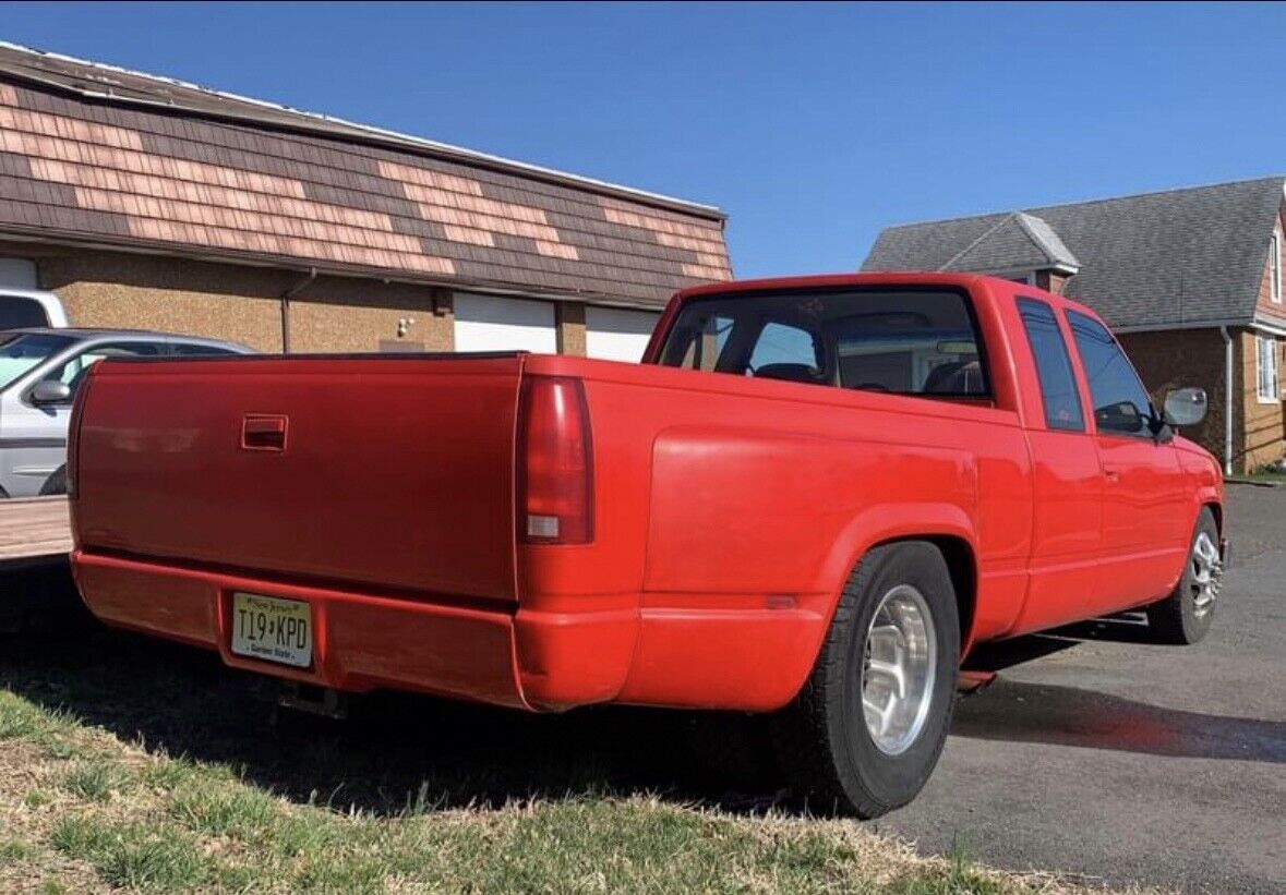 1988 Chevrolet C/K Pickup 3500 C3500 Lowered Dually - photo 8