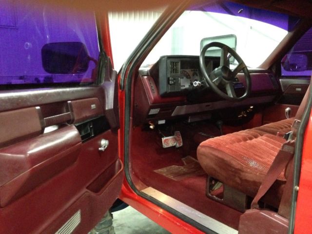 1988 Chevrolet C/K Pickup 1500 Silverado - photo 10