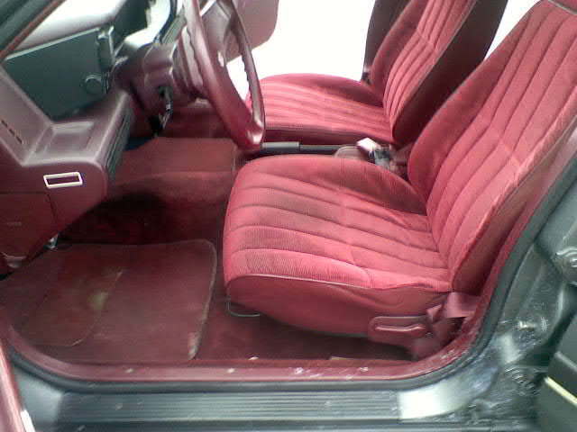 1988 Chevrolet Corsica Base Sedan 4-Door - photo 13