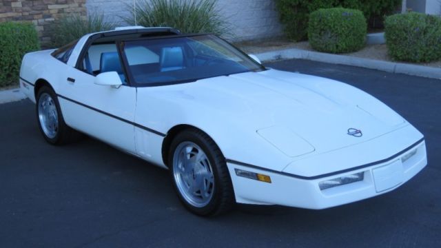 1988 Chevrolet Corvette 2dr Hatchback Coupe - photo 12