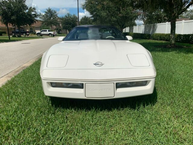 1988 Chevrolet Corvette 35th Anniversary - photo 3