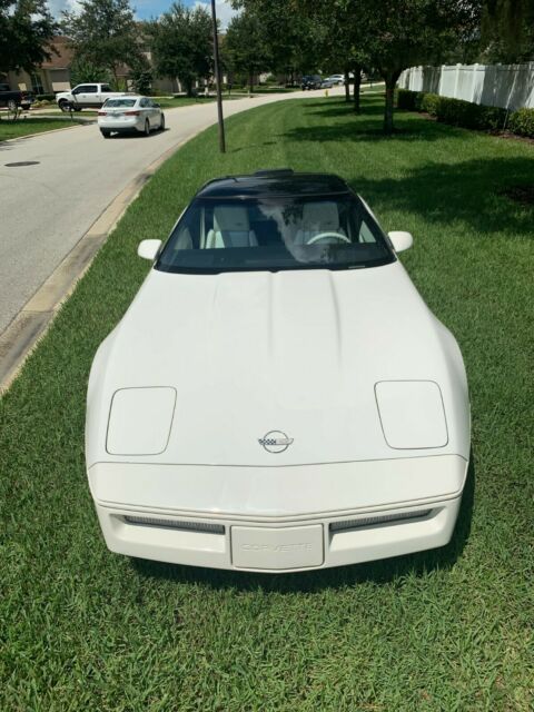 1988 Chevrolet Corvette 35th Anniversary - photo 4
