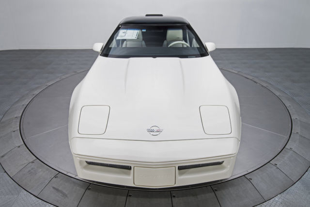 1988 Chevrolet Corvette 35th Anniversary - photo 10