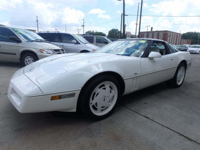 1988 Chevrolet Corvette 35th Year Anniversary Edition - photo 2