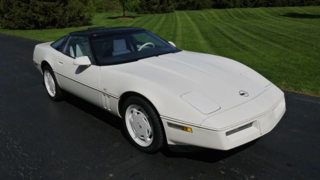 1988 Chevrolet Corvette 35th Special Edition Coupe Only 48,679 Actual Miles 1988 Chevrolet Corvette 35th Special Edition Coupe