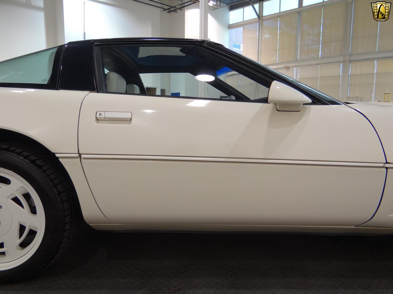 1988 Chevrolet Corvette - photo 9