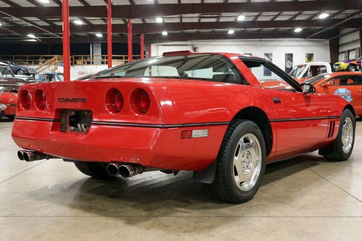 1988 Chevrolet Corvette - photo 5
