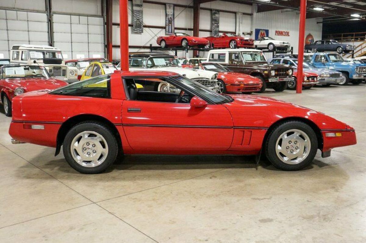 1988 Chevrolet Corvette - photo 6