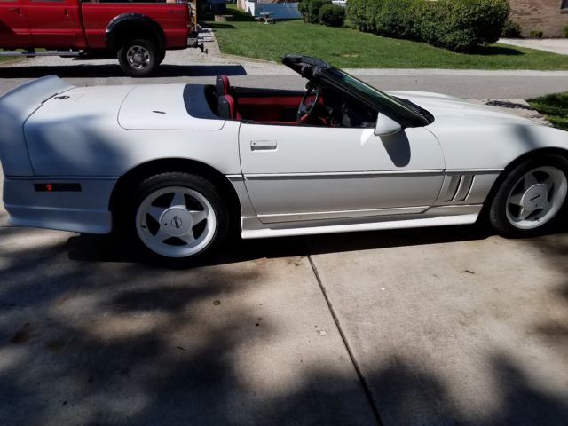 1988 Chevrolet Corvette Base Convertible 2-Door - photo 6