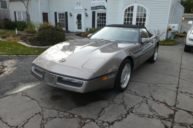 1988 Chevrolet Corvette Convertible - photo 2