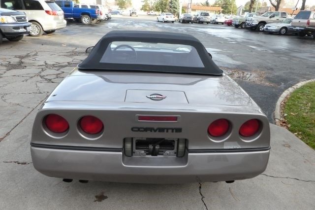 1988 Chevrolet Corvette Convertible - photo 6