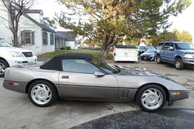 1988 Chevrolet Corvette Convertible - photo 9