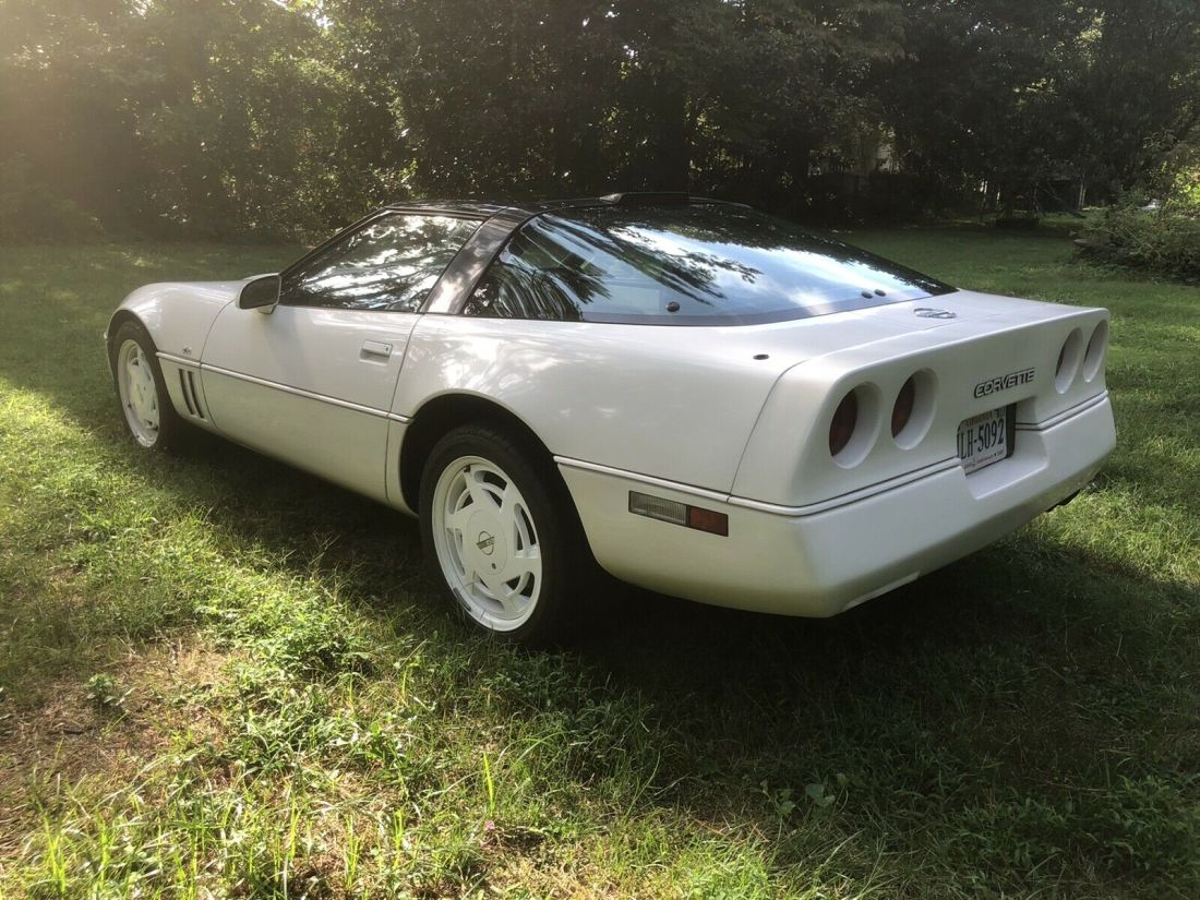 1988 Chevrolet Corvette - photo 5