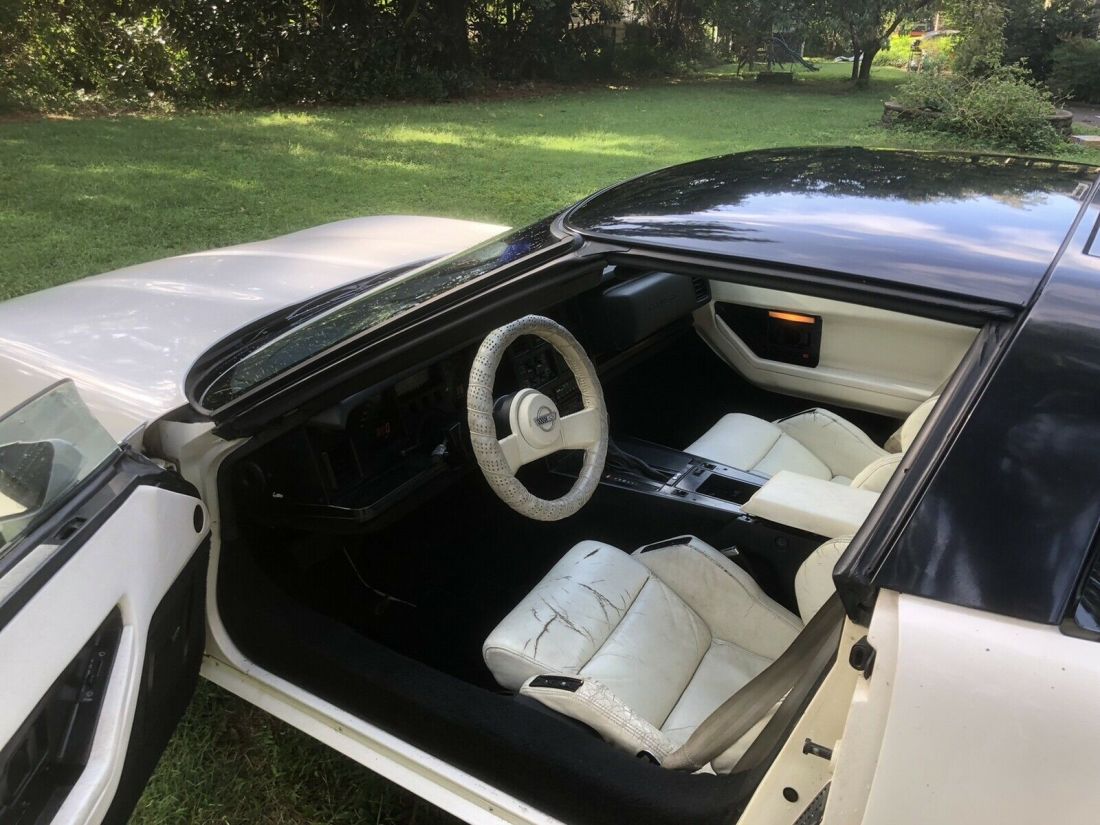 1988 Chevrolet Corvette - photo 7