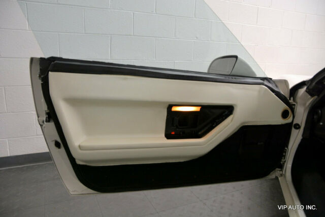 1988 Chevrolet Corvette Coupe - photo 9