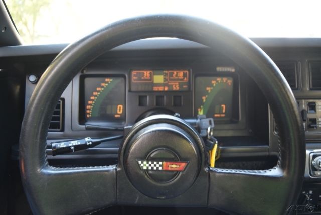 1988 Chevrolet Corvette Base Hatchback 2-Door - photo 9