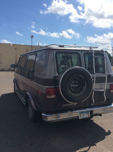 1988 Chevrolet G20 Van Winnebago - photo 4