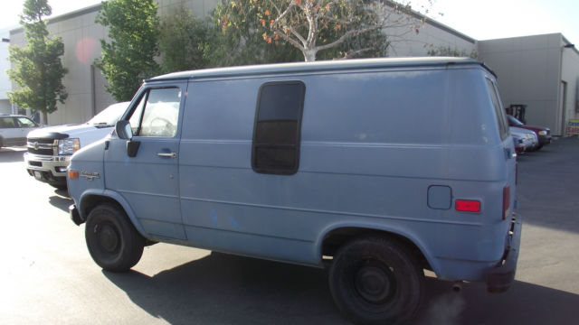 1988 Chevrolet Express Chevy Van Standard Cargo Van 3-Door - photo 5