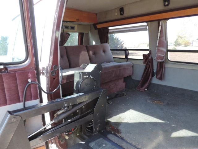 1988 Chevrolet G20 Van - photo 2