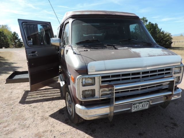 1988 Chevrolet G20 Van - photo 3