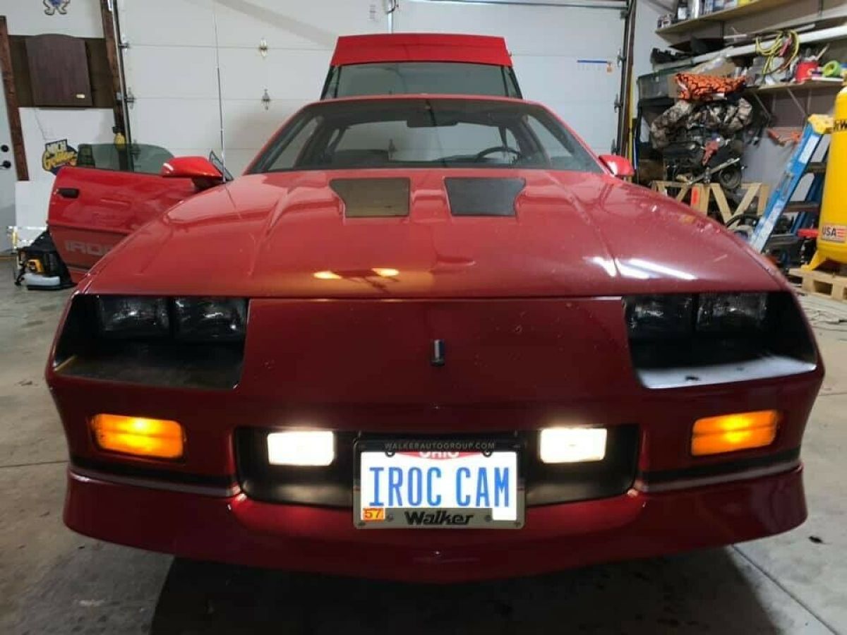 1988 Chevrolet Camaro IROC-Z 5.7L TPI - photo 9
