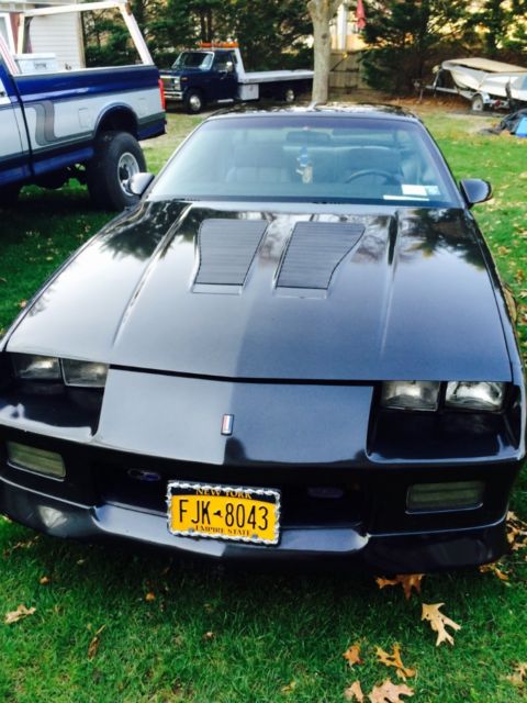 1988 Chevrolet Camaro - photo 3
