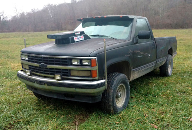 1988 Chevrolet C/K Pickup 1500 Silverado Standard Cab Pickup 2-Door