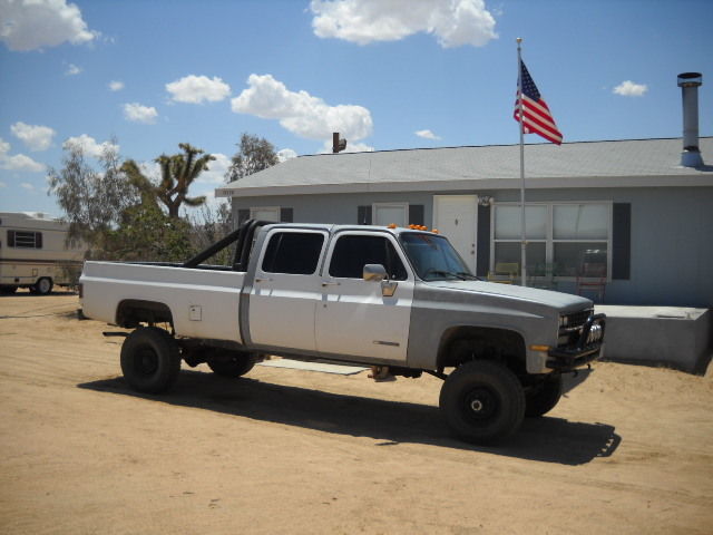 1988 CHEVROLET K30 (V30) CREW CAB 4X4 3+3 MODEL-SINGLE REAR WHEEL-LOW MILES 1988 Chevrolet C/K Pickup 3500
