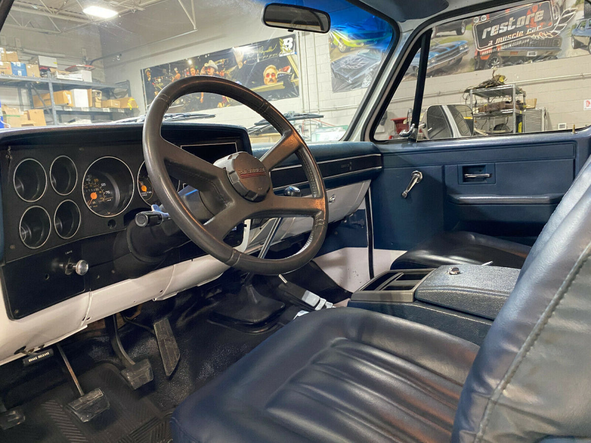 1988 Chevrolet Blazer K5 350ci V8, 4 Spd 4x4, 82K Miles, Removable Top - photo 11