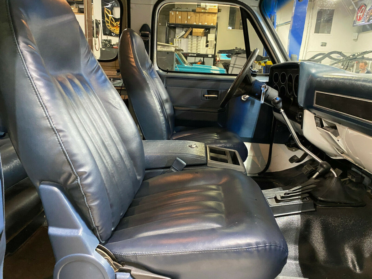 1988 Chevrolet Blazer K5 350ci V8, 4 Spd 4x4, 82K Miles, Removable Top - photo 13