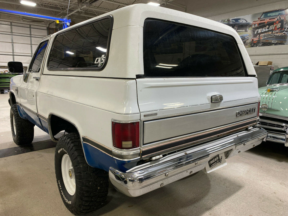 1988 Chevrolet Blazer K5 350ci V8, 4 Spd 4x4, 82K Miles, Removable Top - photo 4