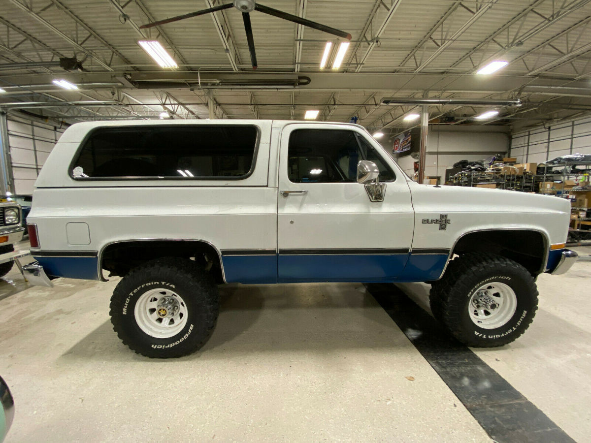 1988 Chevrolet Blazer K5 350ci V8, 4 Spd 4x4, 82K Miles, Removable Top - photo 7