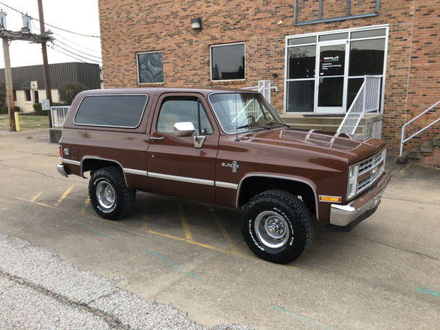 1988 Chevrolet Blazer Silverado - photo 2