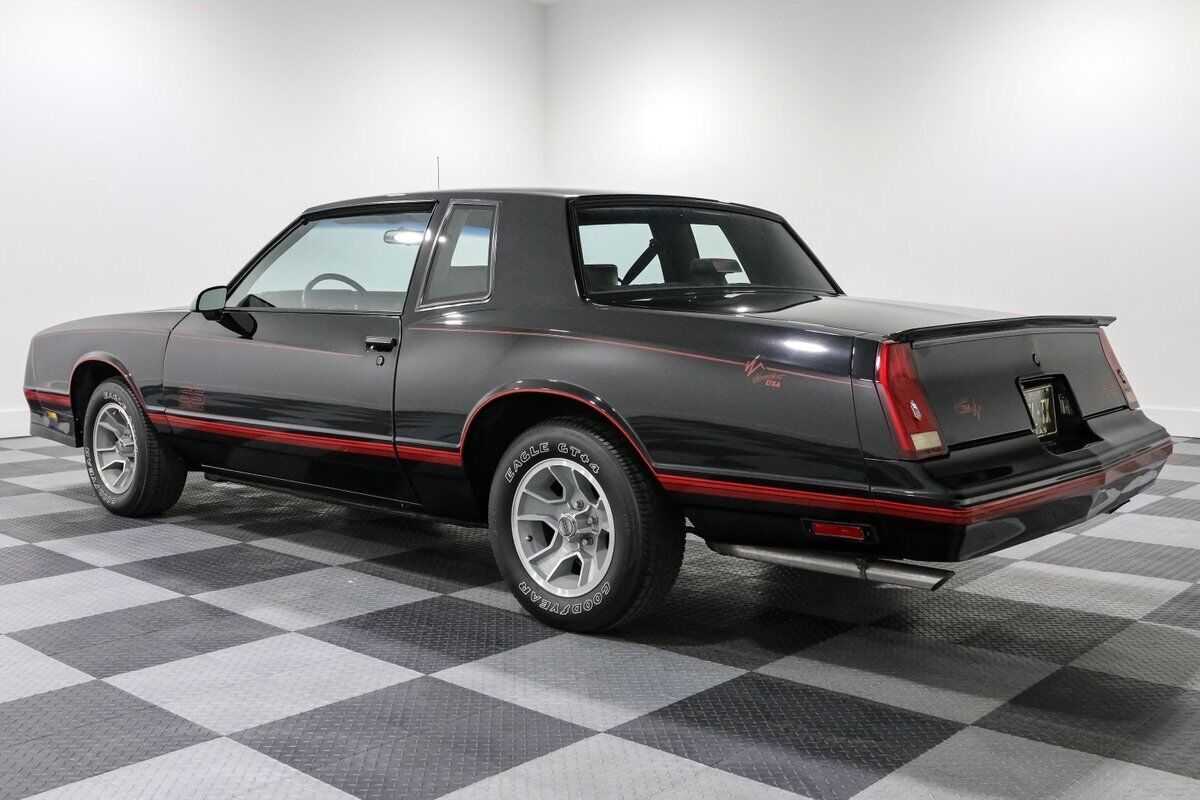 1988 Chevrolet Monte Carlo - photo 5