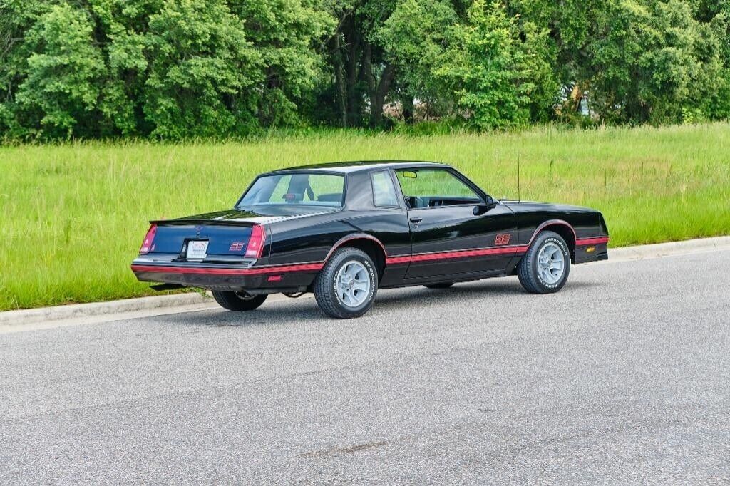 1988 Chevrolet Monte Carlo SS 8,327 Original Miles with AC - photo 6