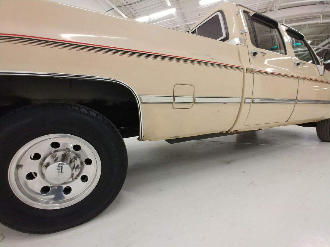 1988 Chevrolet Other Pickups - photo 11