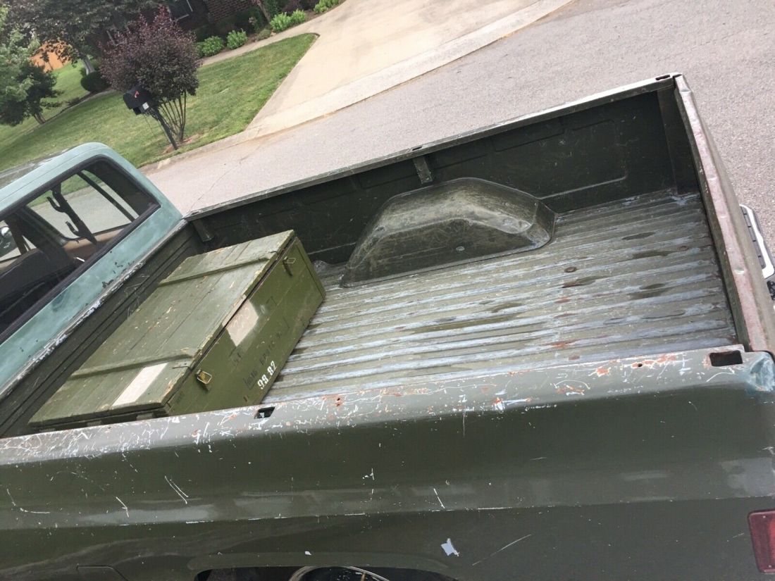 1988 Chevrolet R20 - photo 5