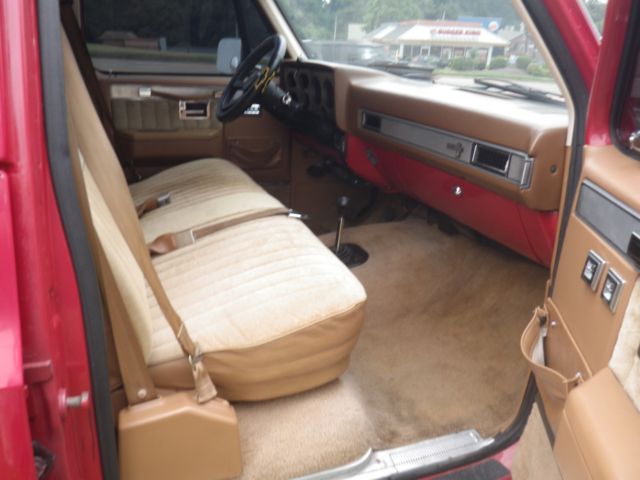 1988 Chevrolet C/K Pickup 3500 3+3 - photo 11
