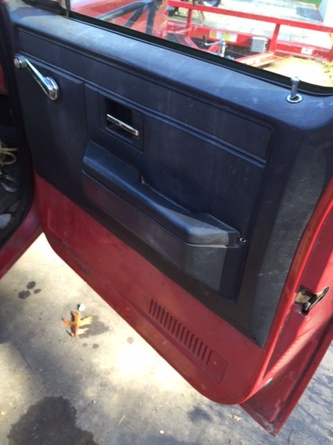 1988 Chevrolet Other Pickups Custom Deluxe Cab & Chassis 2-Door - photo 4