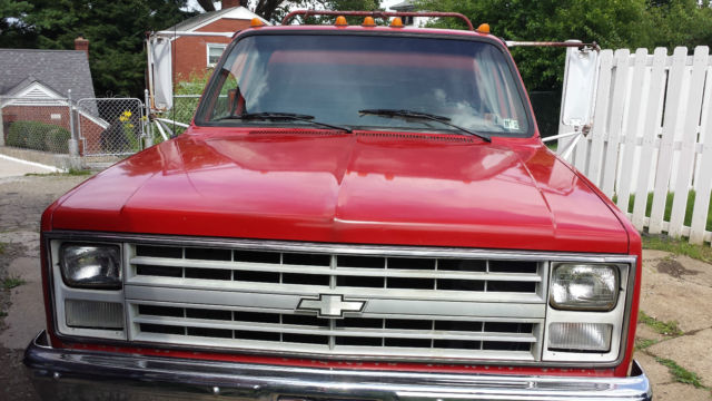 1988 Chevrolet R30 or CK 3500 Custom Deluxe 2-Door 5.7L **LOW MILES** 1988 Chevrolet Other Pickups Custom Deluxe Cab & Chassis 2-Door