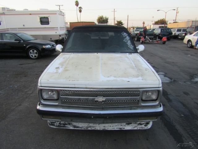 1988 Chevrolet S-10 - photo 2