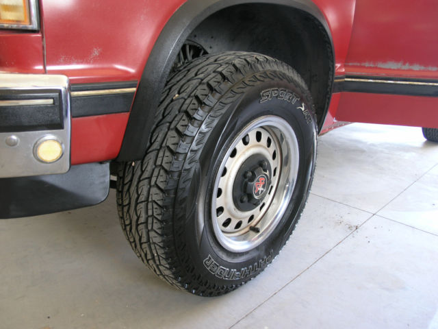 1988 Chevrolet S-10 Tahoe - photo 10