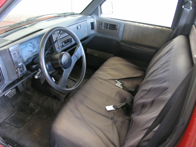 1988 Chevrolet S-10 Tahoe - photo 8