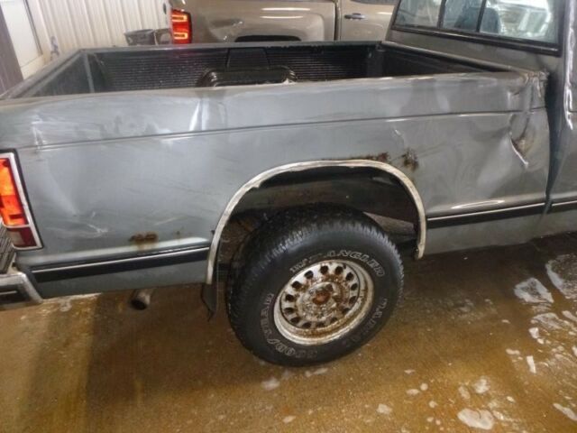 1988 Chevrolet S-10 EXT CAB 4WD - photo 11